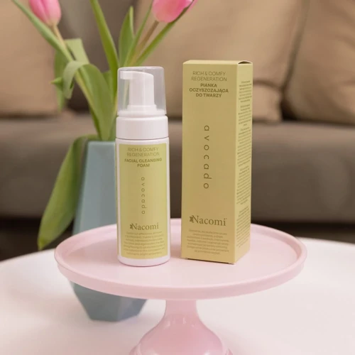 Rich&comfy regeneration - Pianka oczyszczająca do twarzy AVOCADO 150 ml