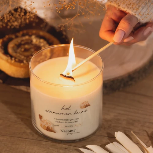Świeca sojowa - Hot cinnamon buns 450g